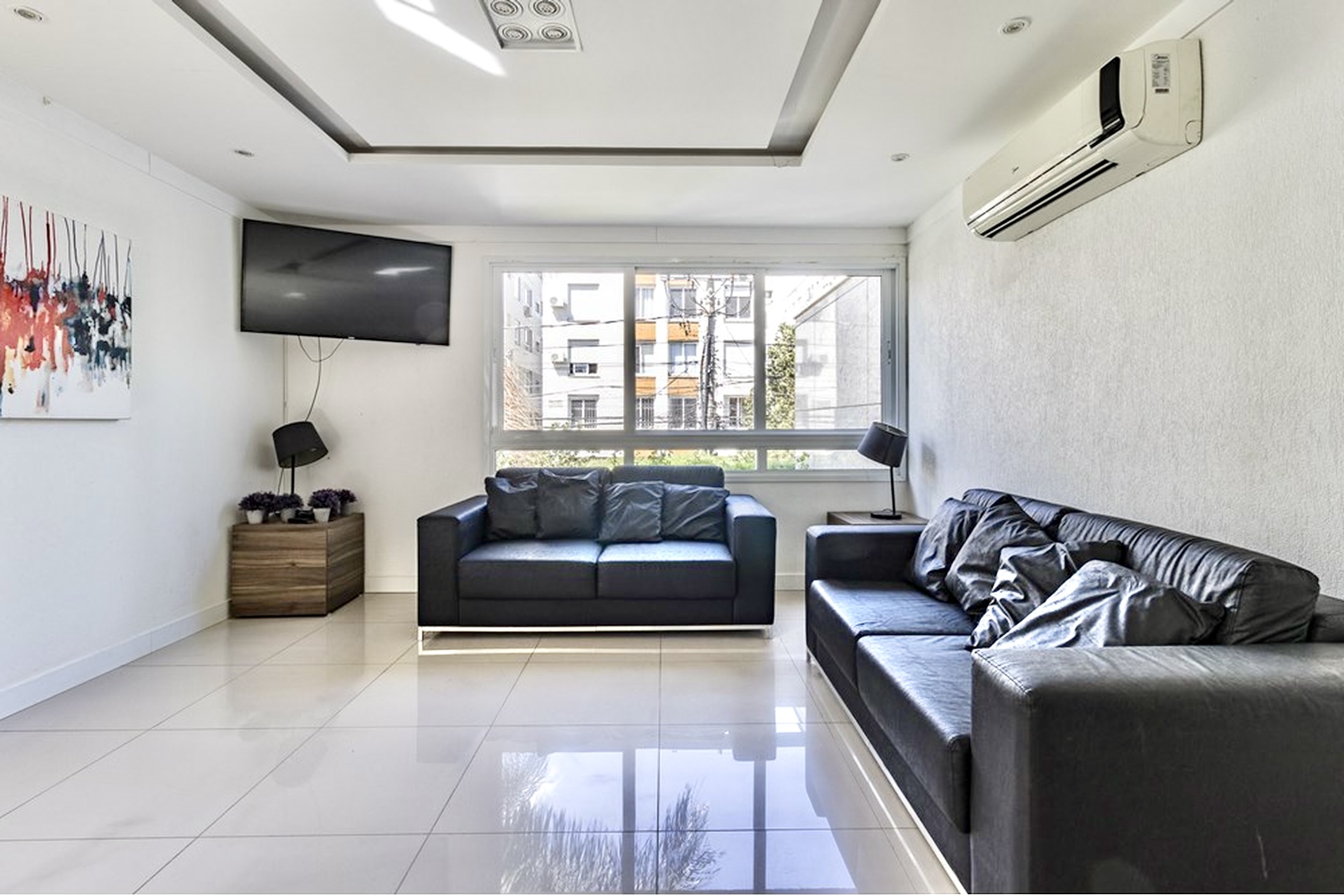 R$ 450.000 - LINDO APARTAMENTO - MOBILIADO - 39M2 - 1 DORM - VISTA - INFRA - 1 VAGA Rua Coronel André Belo Porto Alegre - 