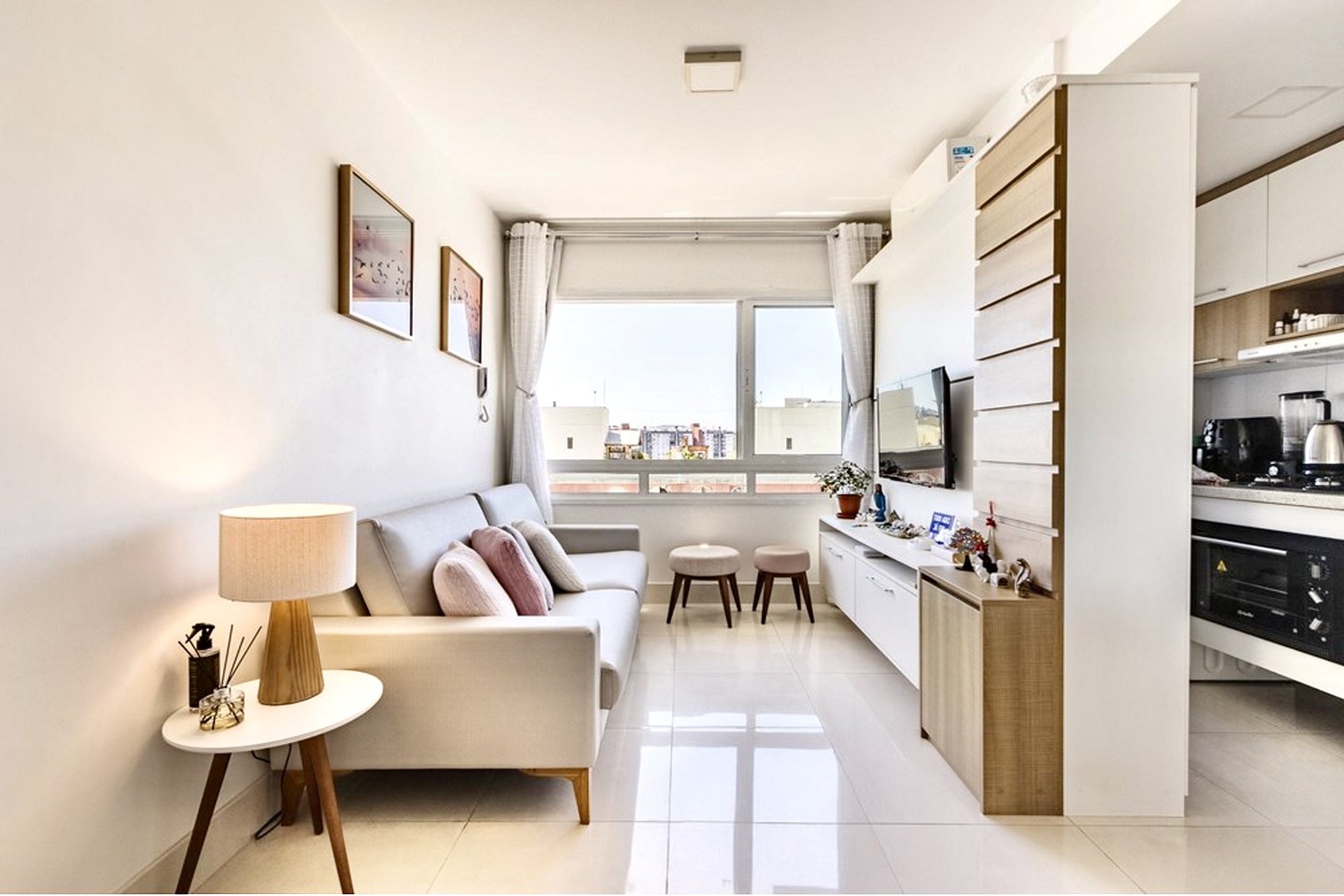 R$ 450.000 - LINDO APARTAMENTO - MOBILIADO - 39M2 - 1 DORM - VISTA - INFRA - 1 VAGA Rua Coronel André Belo Porto Alegre - 