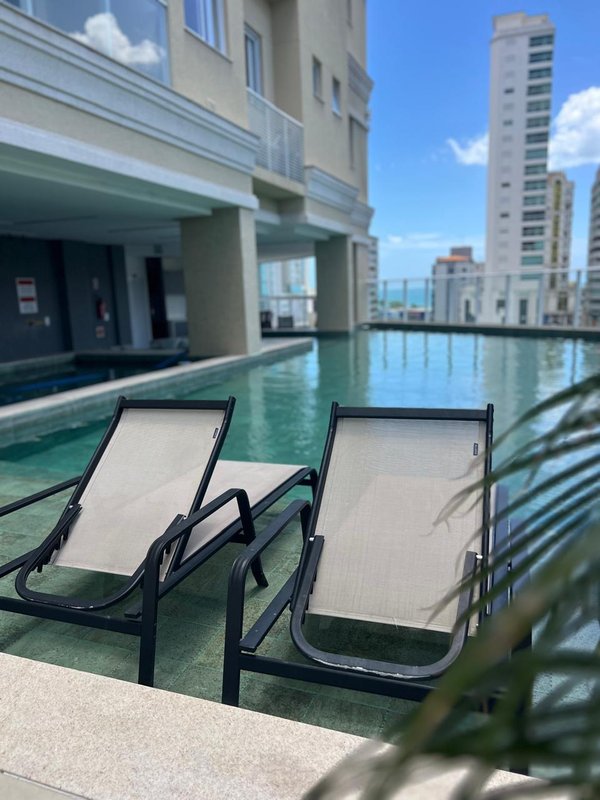 Apartamento Pr&oacute;ximo &agrave; Havan com Vista Mar &agrave; Venda em Itapema  Itapema - 