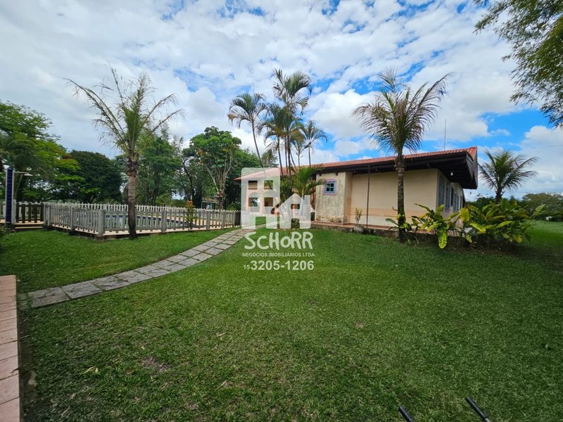 CASA DE CAMPO EM CAPELA DO ALTO/SP  Capela do Alto - 