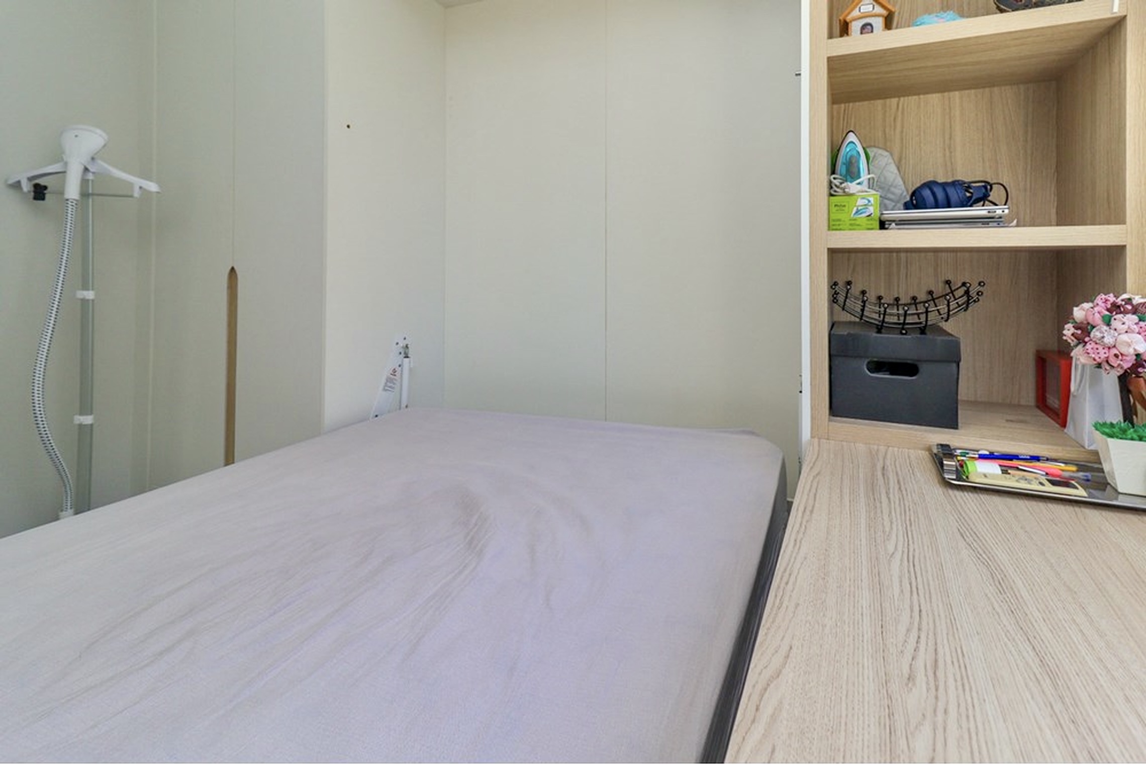 R$ 750.000 - SERENIT&Aacute; - LINDO APARTAMENTO - 74M2 - 3 DORM - SU&Iacute;TE - INFRA - 1 VAGA Rua Jari Porto Alegre - 