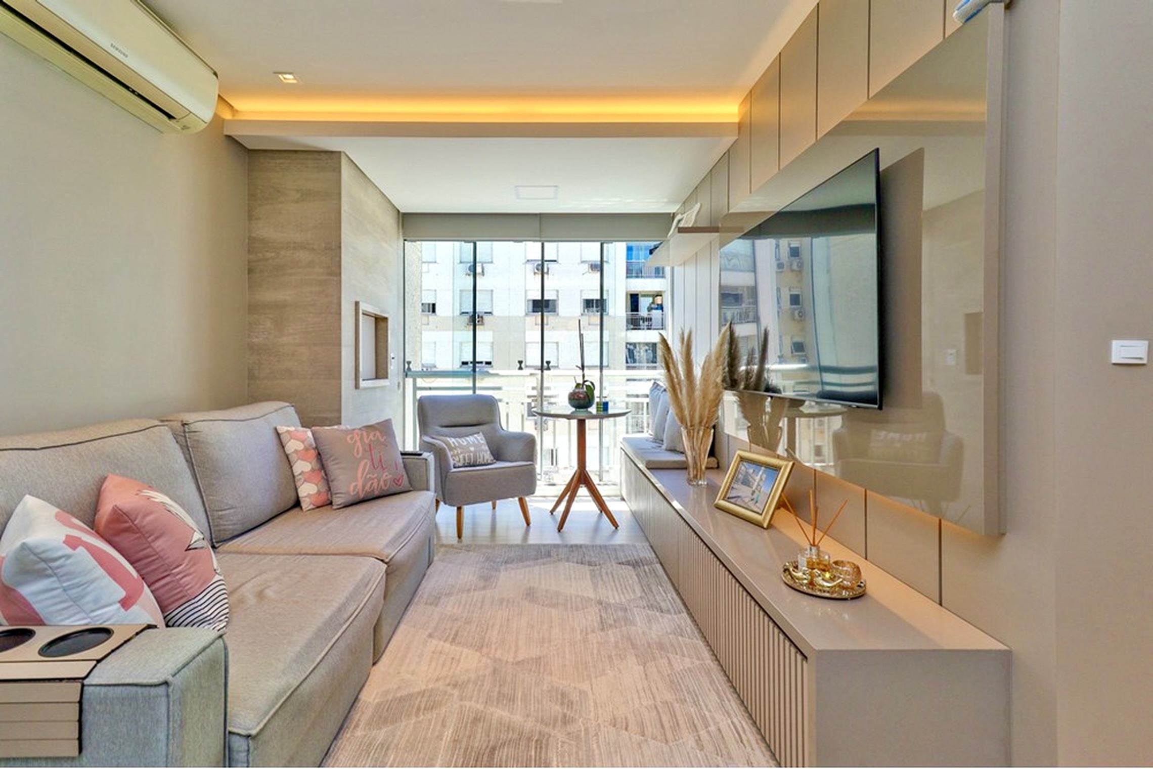 R$ 750.000 - SERENIT&Aacute; - LINDO APARTAMENTO - 74M2 - 3 DORM - SU&Iacute;TE - INFRA - 1 VAGA Rua Jari Porto Alegre - 