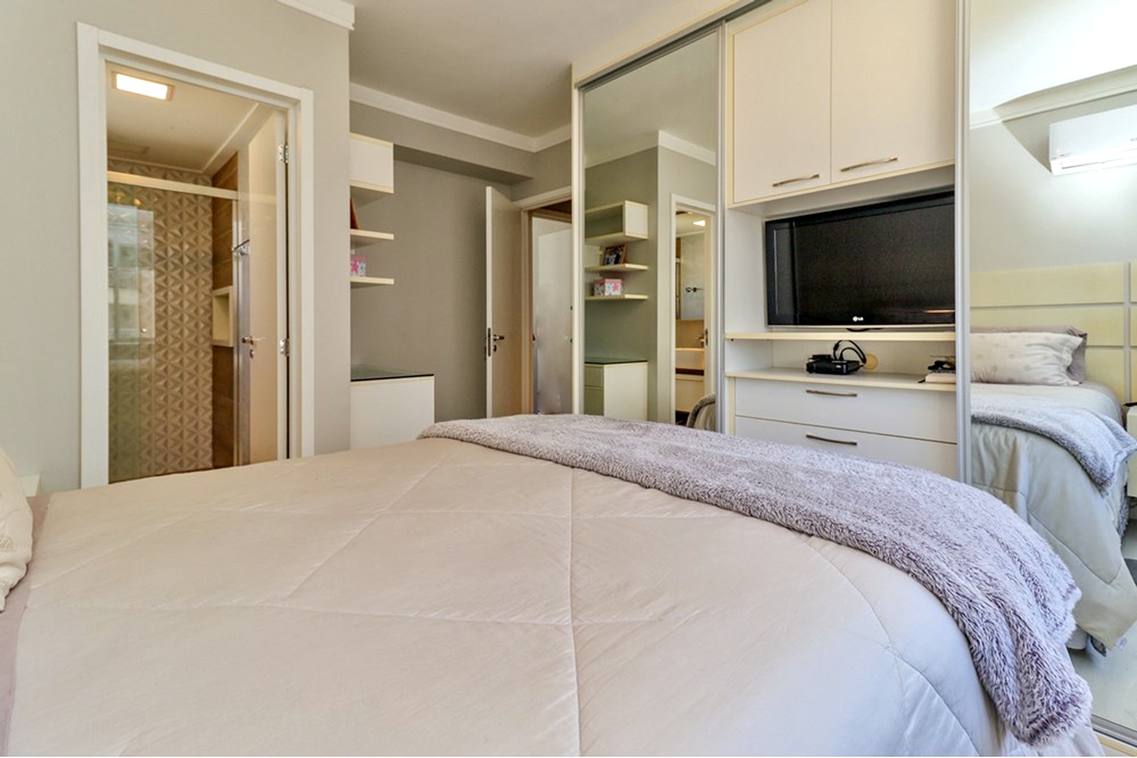 R$ 750.000 - SERENIT&Aacute; - LINDO APARTAMENTO - 74M2 - 3 DORM - SU&Iacute;TE - INFRA - 1 VAGA Rua Jari Porto Alegre - 