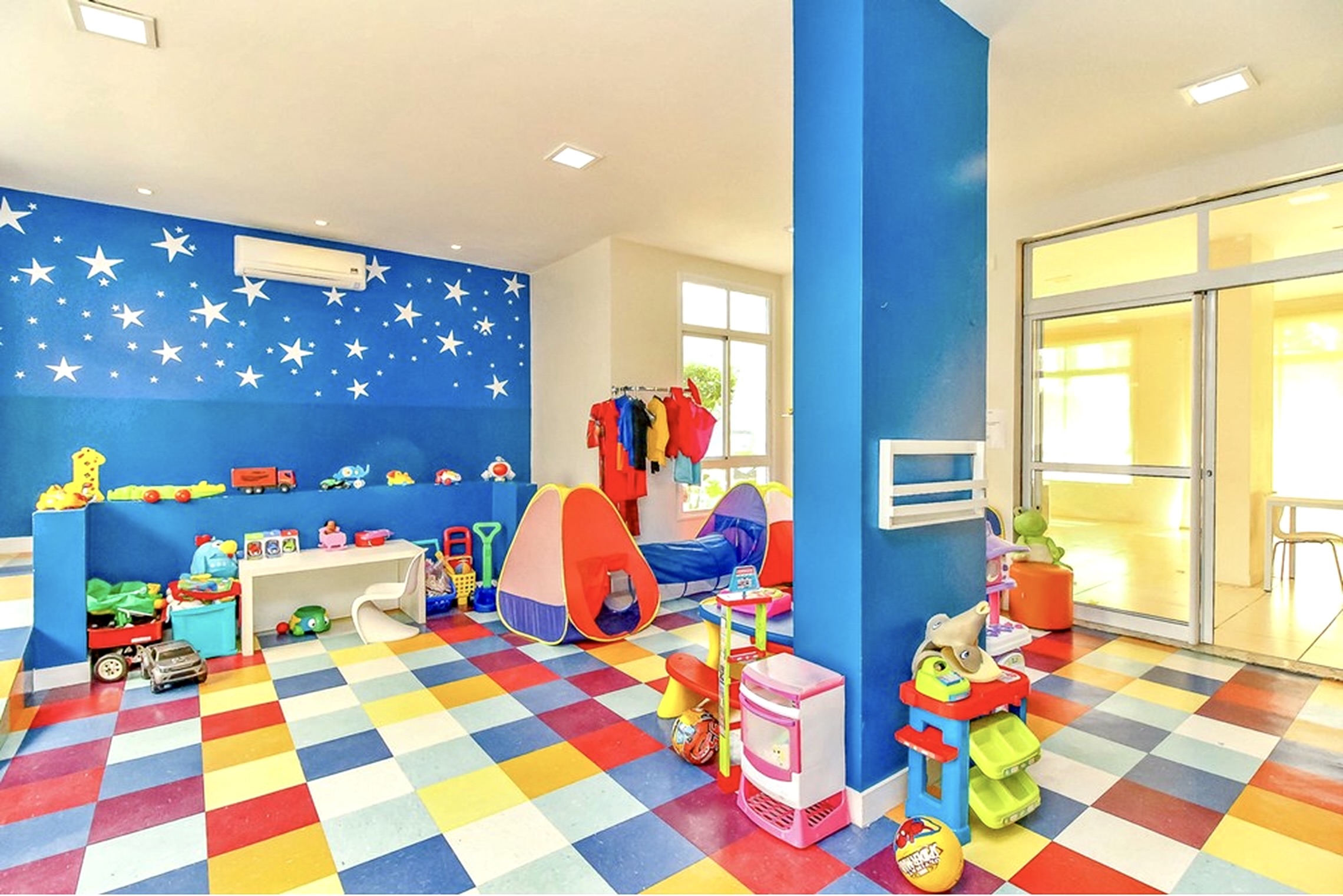 R$ 750.000 - SERENIT&Aacute; - LINDO APARTAMENTO - 74M2 - 3 DORM - SU&Iacute;TE - INFRA - 1 VAGA Rua Jari Porto Alegre - 