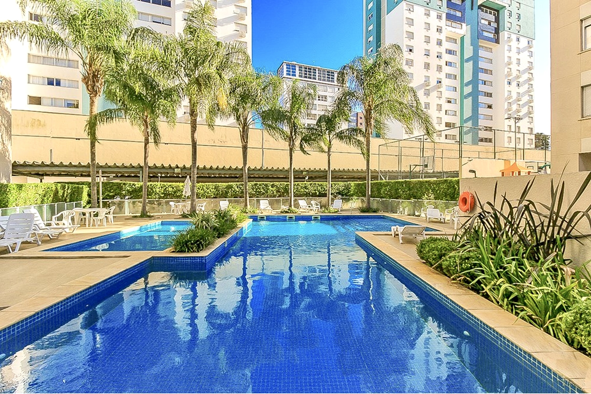 R$ 750.000 - SERENIT&Aacute; - LINDO APARTAMENTO - 74M2 - 3 DORM - SU&Iacute;TE - INFRA - 1 VAGA Rua Jari Porto Alegre - 