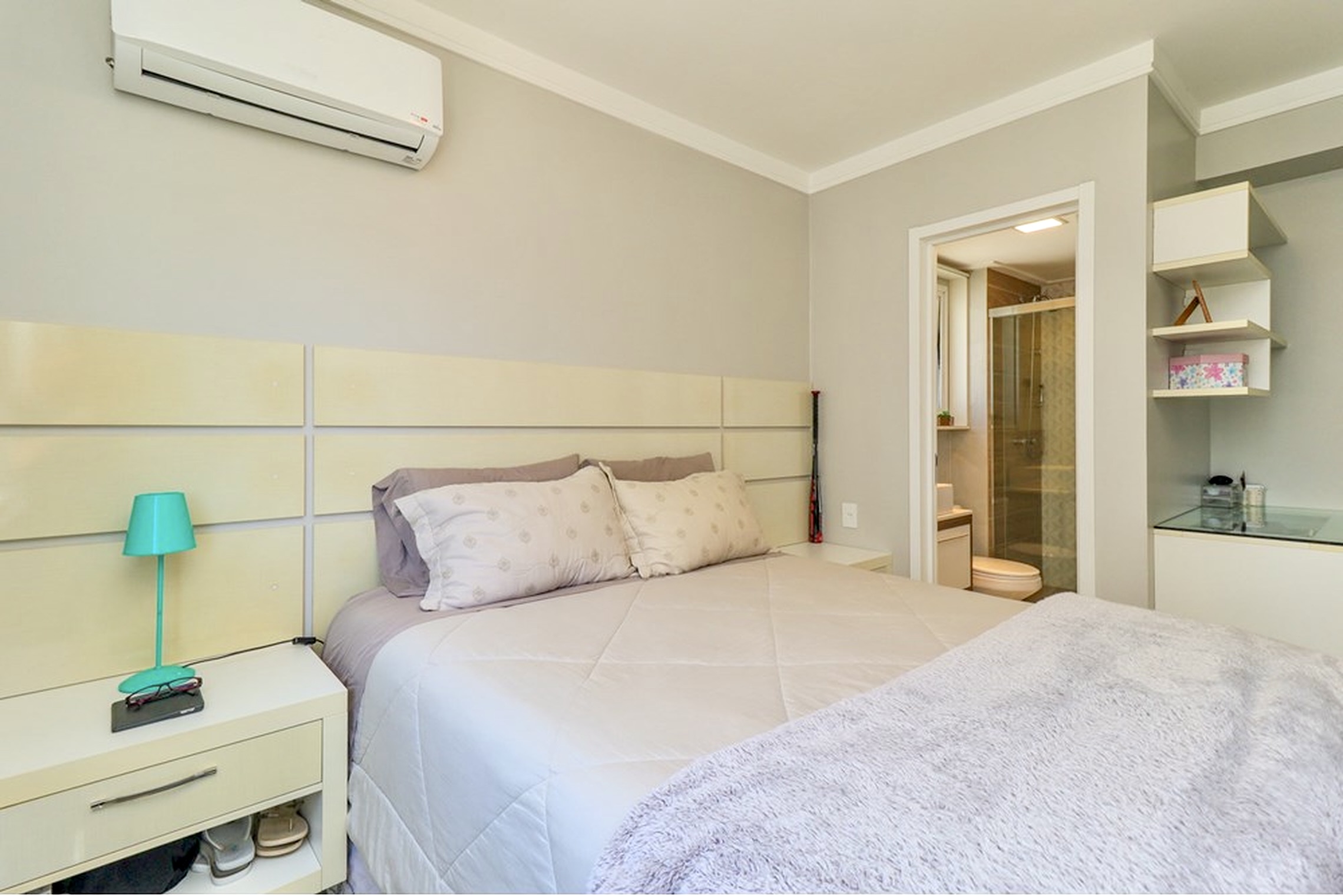 R$ 750.000 - SERENIT&Aacute; - LINDO APARTAMENTO - 74M2 - 3 DORM - SU&Iacute;TE - INFRA - 1 VAGA Rua Jari Porto Alegre - 