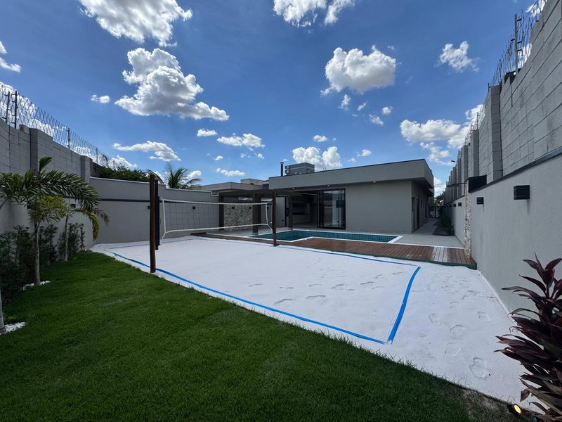 CASA T&Eacute;RREA COM 4 SU&Iacute;TES, ESCRIT&Oacute;RIO E LAZER COMPLETO INCLUINDO PISCINA E QUADRA DE BEACH Rodovia Anhangüera Campinas - 