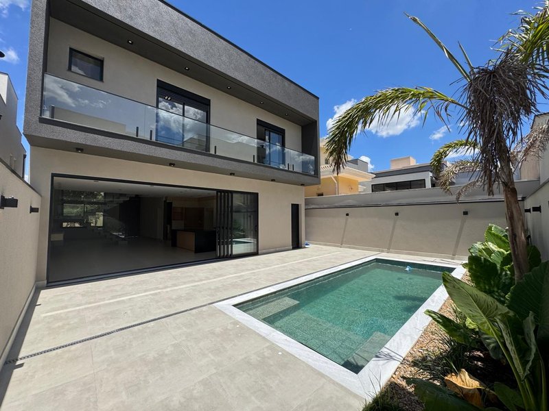 Sobrado Moderno &agrave; Venda em Valinhos/SP Rua Oito Valinhos - 