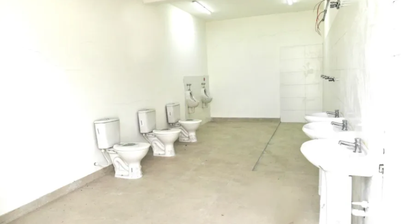 Condom&iacute;nio log&iacute;stico com 3.250 m&sup2; na Av Pl&iacute;nio Kroeff Avenida Plínio Kroeff Porto Alegre - 