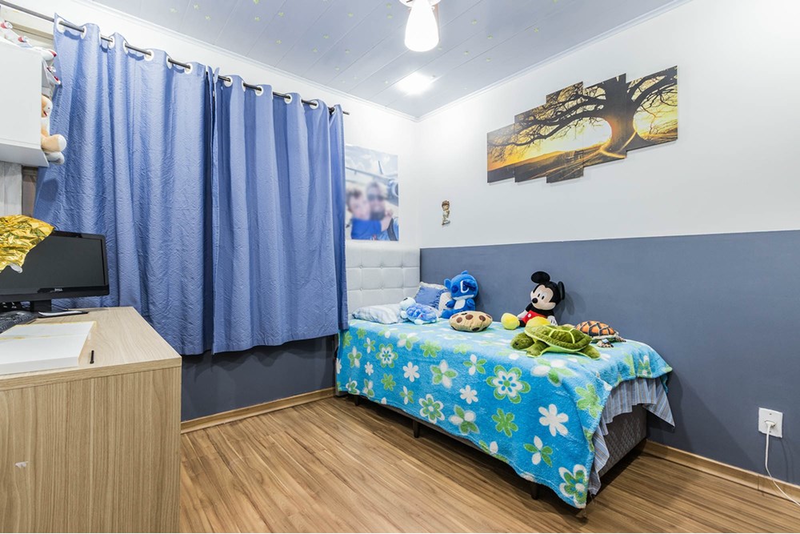 Casa com 3 quartos pr&oacute;ximo &aacute; Av Dr Rubem Knijnik R. Francisca Lechner Porto Alegre - 