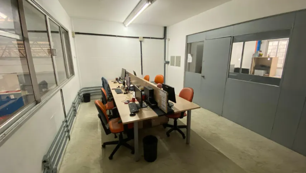 Condom&iacute;nio log&iacute;stico com 7.000 m&sup2;  na Av Pl&iacute;nio Kroeff Avenida Plínio Kroeff Porto Alegre - 