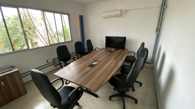 Condom&iacute;nio log&iacute;stico com 7.000 m&sup2;  na Av Pl&iacute;nio Kroeff Avenida Plínio Kroeff Porto Alegre - 