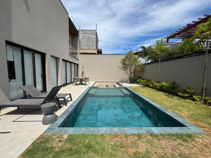 IMPONENTE SOBRADO &Agrave; VENDA NO SWISS PARK, CAMPINAS-SP Rodovia Anhangüera Campinas - 