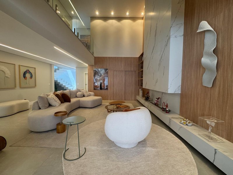 IMPONENTE SOBRADO &Agrave; VENDA NO SWISS PARK, CAMPINAS-SP Rodovia Anhangüera Campinas - 