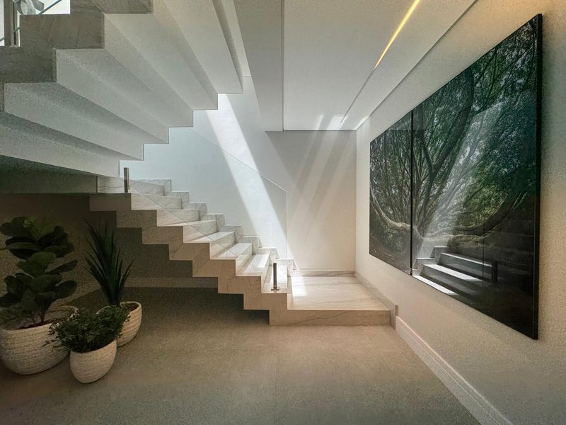 IMPONENTE SOBRADO &Agrave; VENDA NO SWISS PARK, CAMPINAS-SP Rodovia Anhangüera Campinas - 