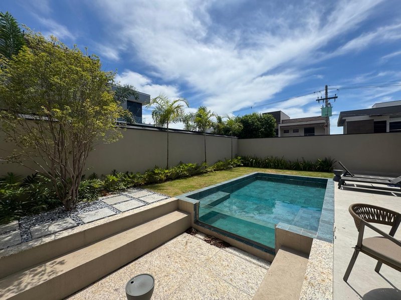 IMPONENTE SOBRADO &Agrave; VENDA NO SWISS PARK, CAMPINAS-SP Rodovia Anhangüera Campinas - 