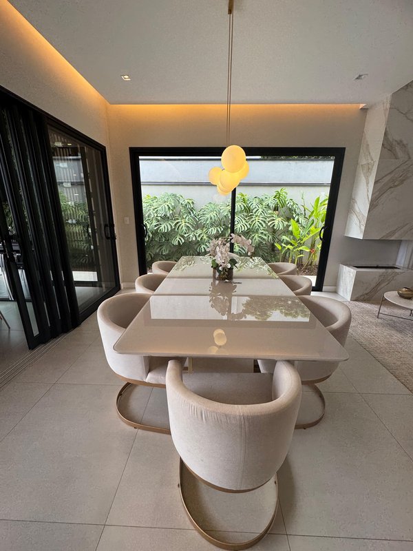 Sobrado Mobiliado, Moderno e Sofisticado no Swiss Park Rodovia Anhangüera Campinas - 