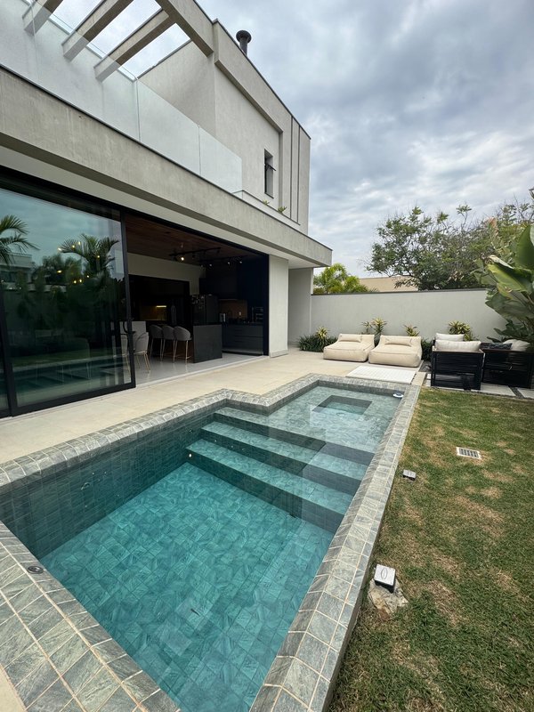 Sobrado Mobiliado, Moderno e Sofisticado no Swiss Park Rodovia Anhangüera Campinas - 