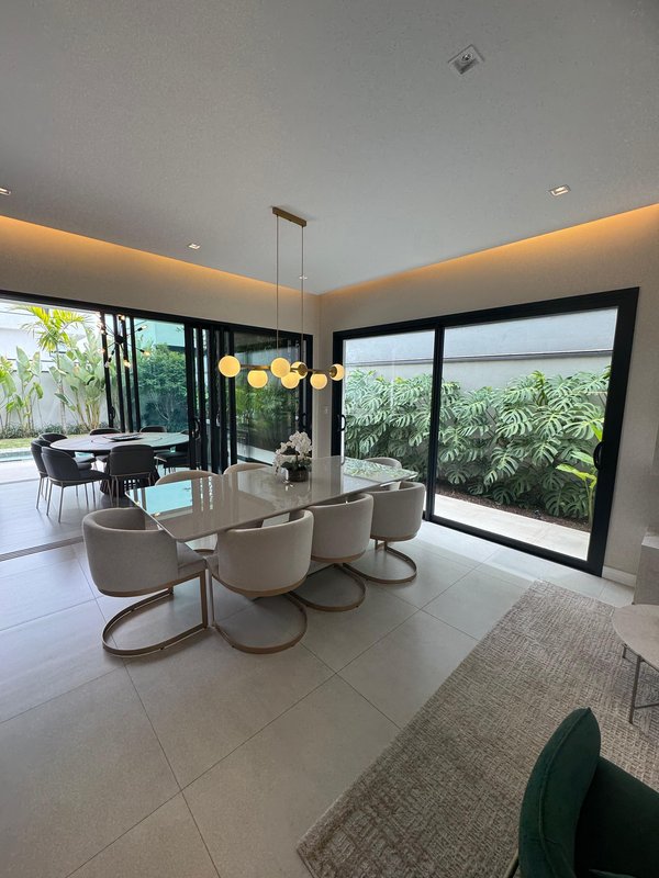 Sobrado Mobiliado, Moderno e Sofisticado no Swiss Park Rodovia Anhangüera Campinas - 