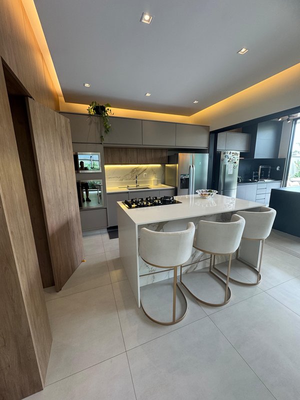 Sobrado Mobiliado, Moderno e Sofisticado no Swiss Park Rodovia Anhangüera Campinas - 