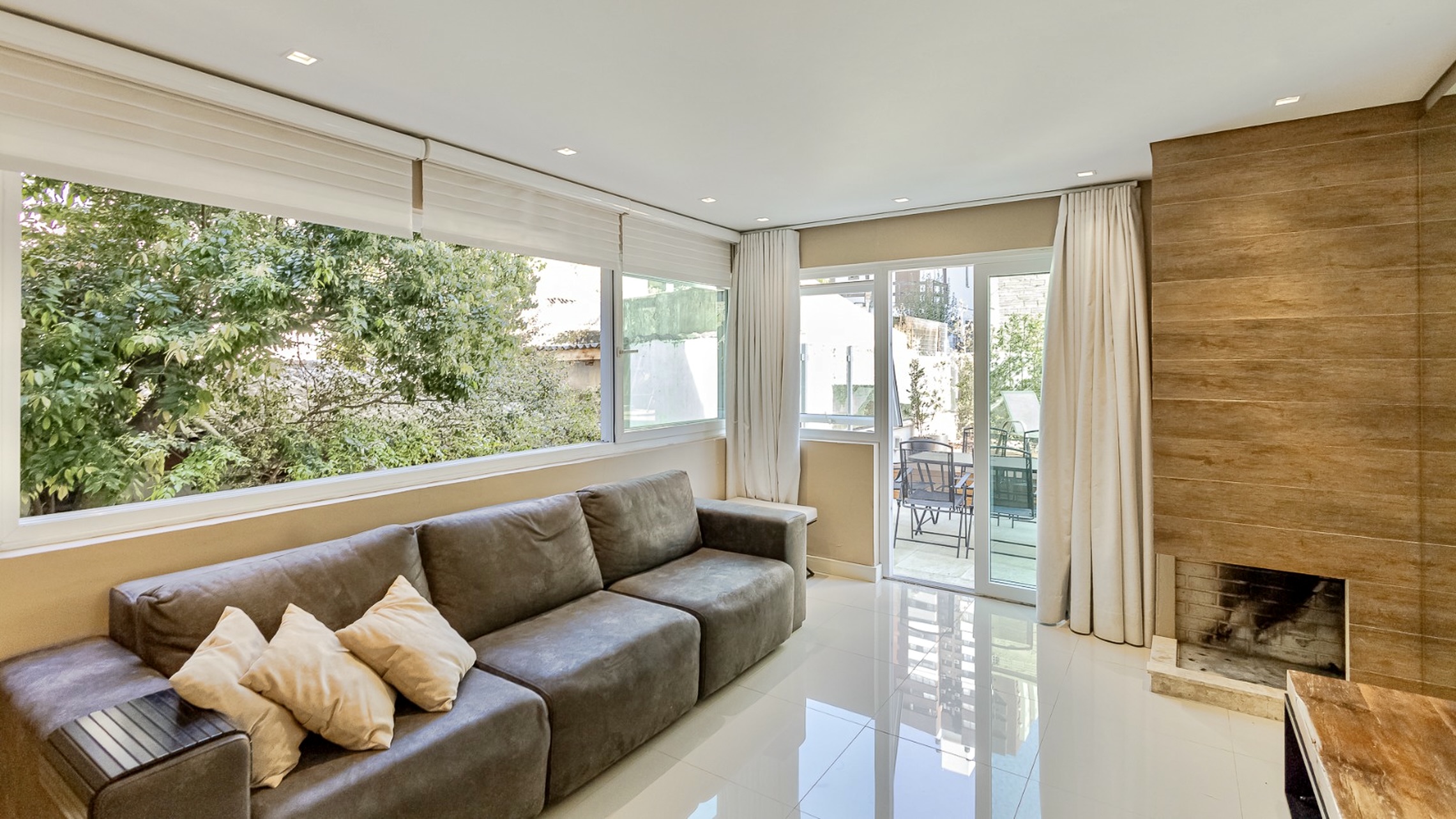 R$ 890.000 - MARAVILHOSO GARDEN - TERRA&Ccedil;O - JACUZZI - 151M2 - 2 SU&Iacute;TES - 2 VAGAS Rua João Paetzel Porto Alegre - 