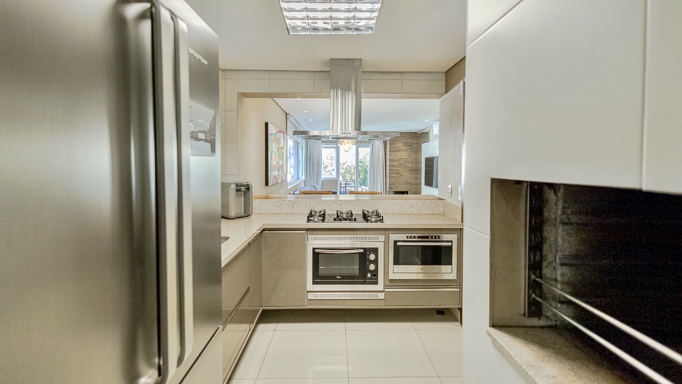 R$ 890.000 - MARAVILHOSO GARDEN - TERRA&Ccedil;O - JACUZZI - 151M2 - 2 SU&Iacute;TES - 2 VAGAS Rua João Paetzel Porto Alegre - 