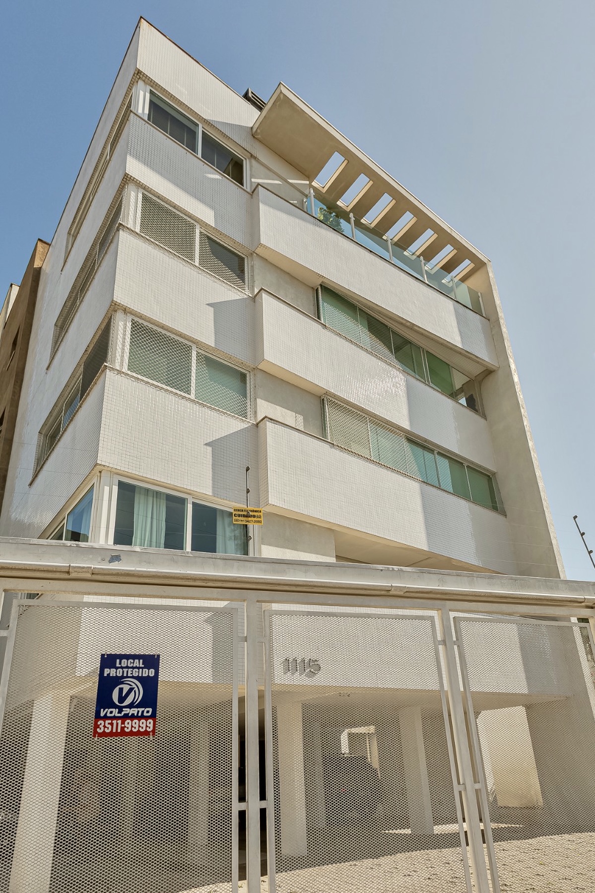 R$ 890.000 - MARAVILHOSO GARDEN - TERRA&Ccedil;O - JACUZZI - 151M2 - 2 SU&Iacute;TES - 2 VAGAS Rua João Paetzel Porto Alegre - 