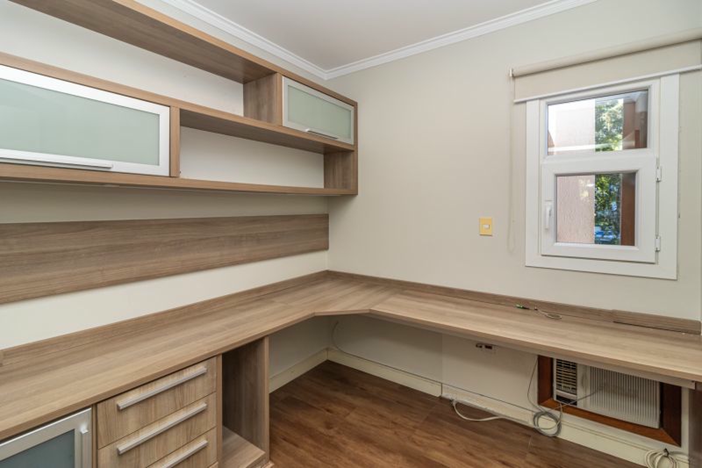 R$ 1.200.000 - COBERTURA DUPLEX - CONDOM&Iacute;NIO RIVERSIDES - 213M2 - 3 DORM - SU&Iacute;TE - 2 VAGAS Rua Dea Coufal Porto Alegre - 