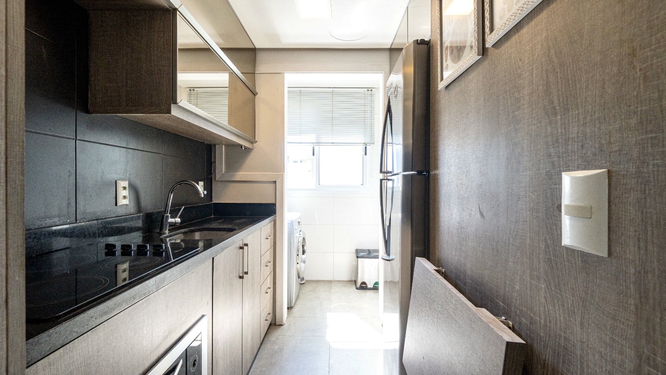 R$ 1.395.000 - BELA COBERTURA - 141M2 - 2 DORM - SU&Iacute;TE - JACUZZI - 2 VAGAS Rua Pedro Ivo Porto Alegre - 