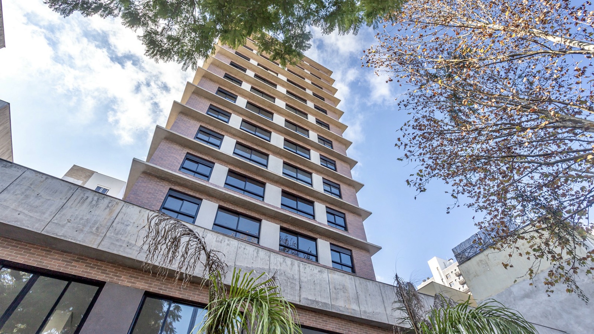 R$ 470.000 - YOUNG 577 - NOVO - 45M2 - 1 DORM - VISTA - 1 VAGA Rua Carazinho Porto Alegre - 