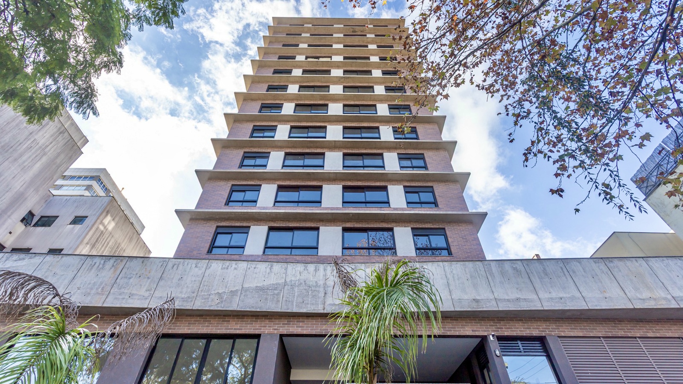 R$ 470.000 - YOUNG 577 - NOVO - 45M2 - 1 DORM - VISTA - 1 VAGA Rua Carazinho Porto Alegre - 