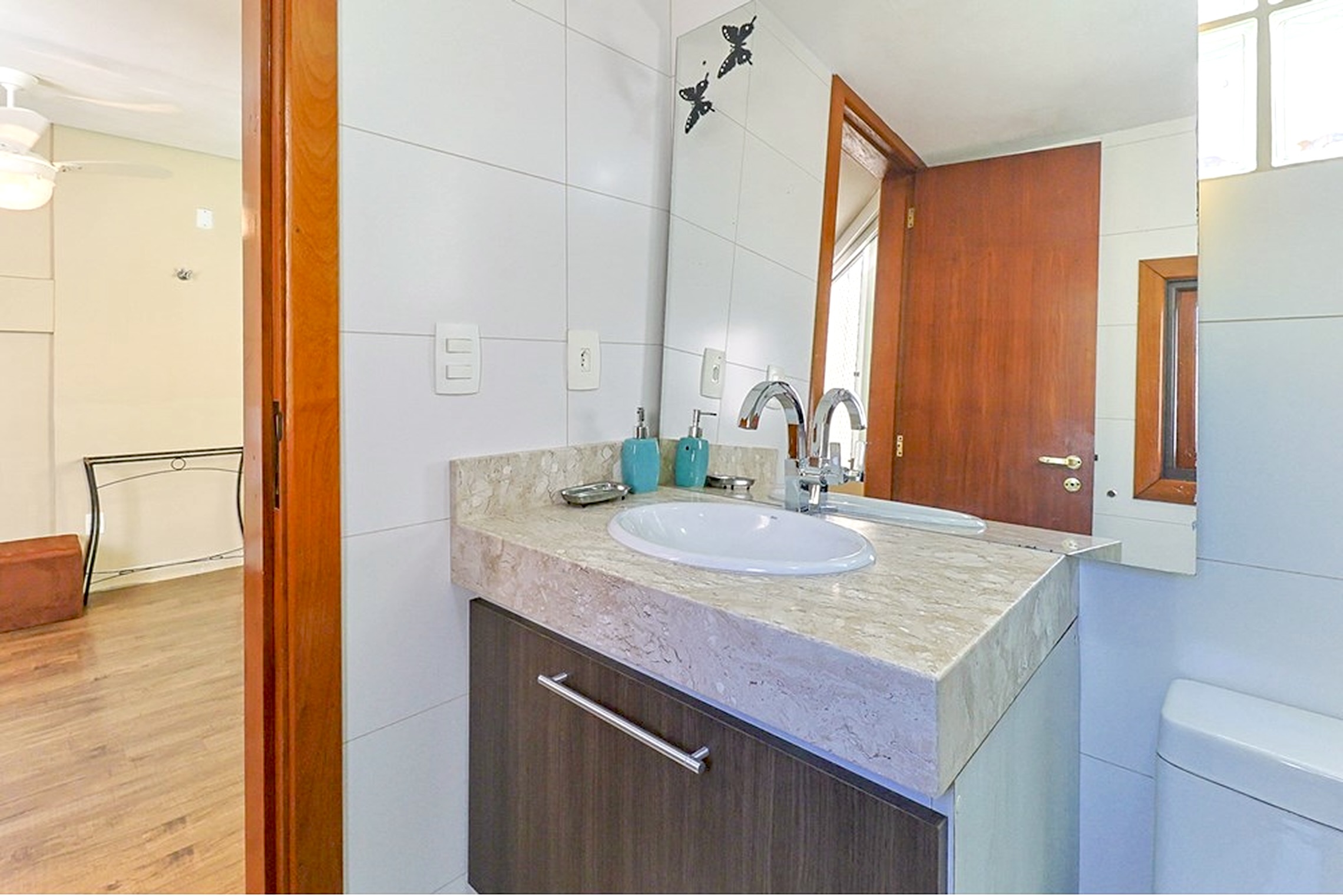 R$ 1.145.000 - COBERTURA DUPLEX - 150M2 - 3 DORM - 2 SU&Iacute;TES - VISTA - 2 VAGAS Rua Perpétua Teles Porto Alegre - 