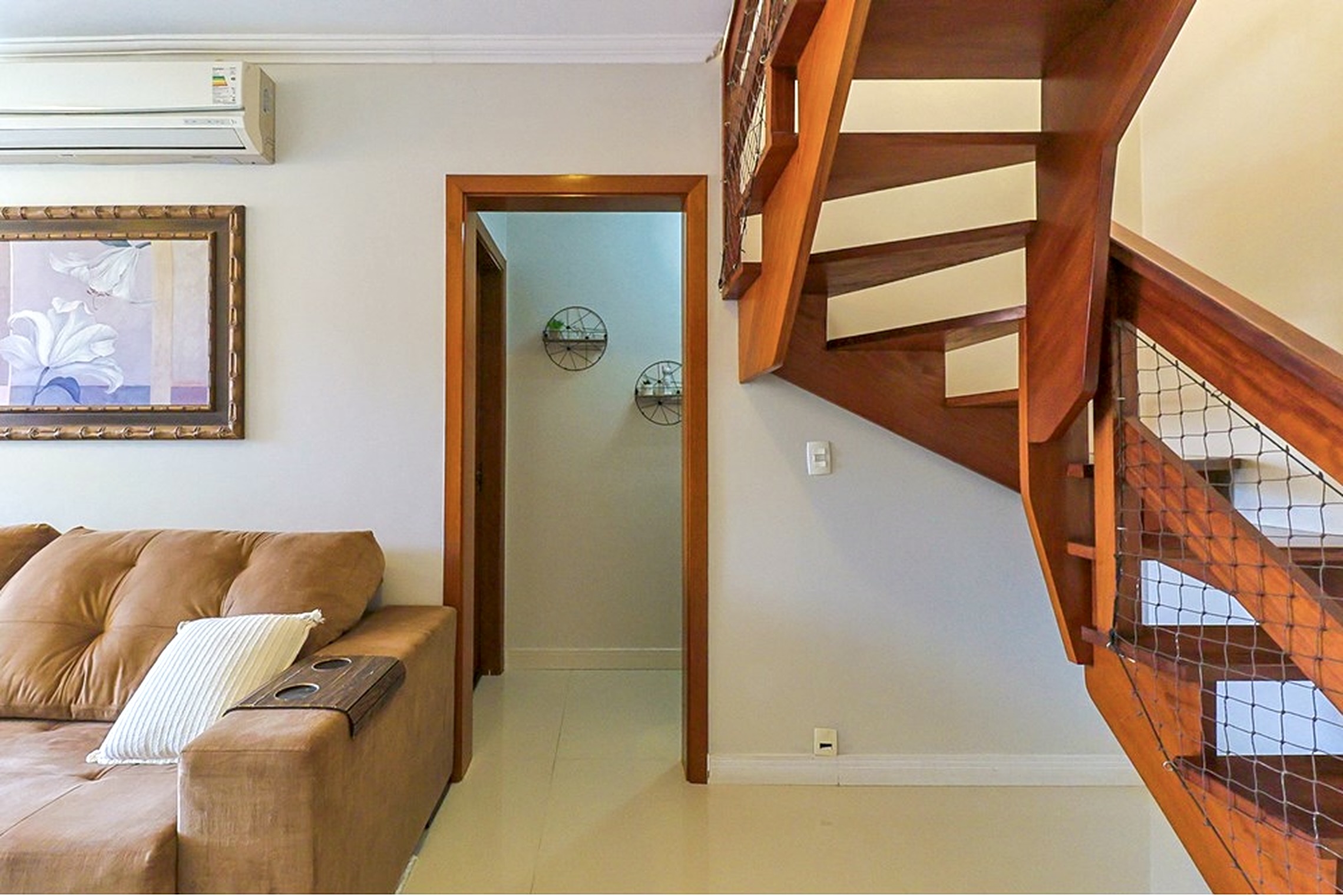 R$ 1.145.000 - COBERTURA DUPLEX - 150M2 - 3 DORM - 2 SU&Iacute;TES - VISTA - 2 VAGAS Rua Perpétua Teles Porto Alegre - 