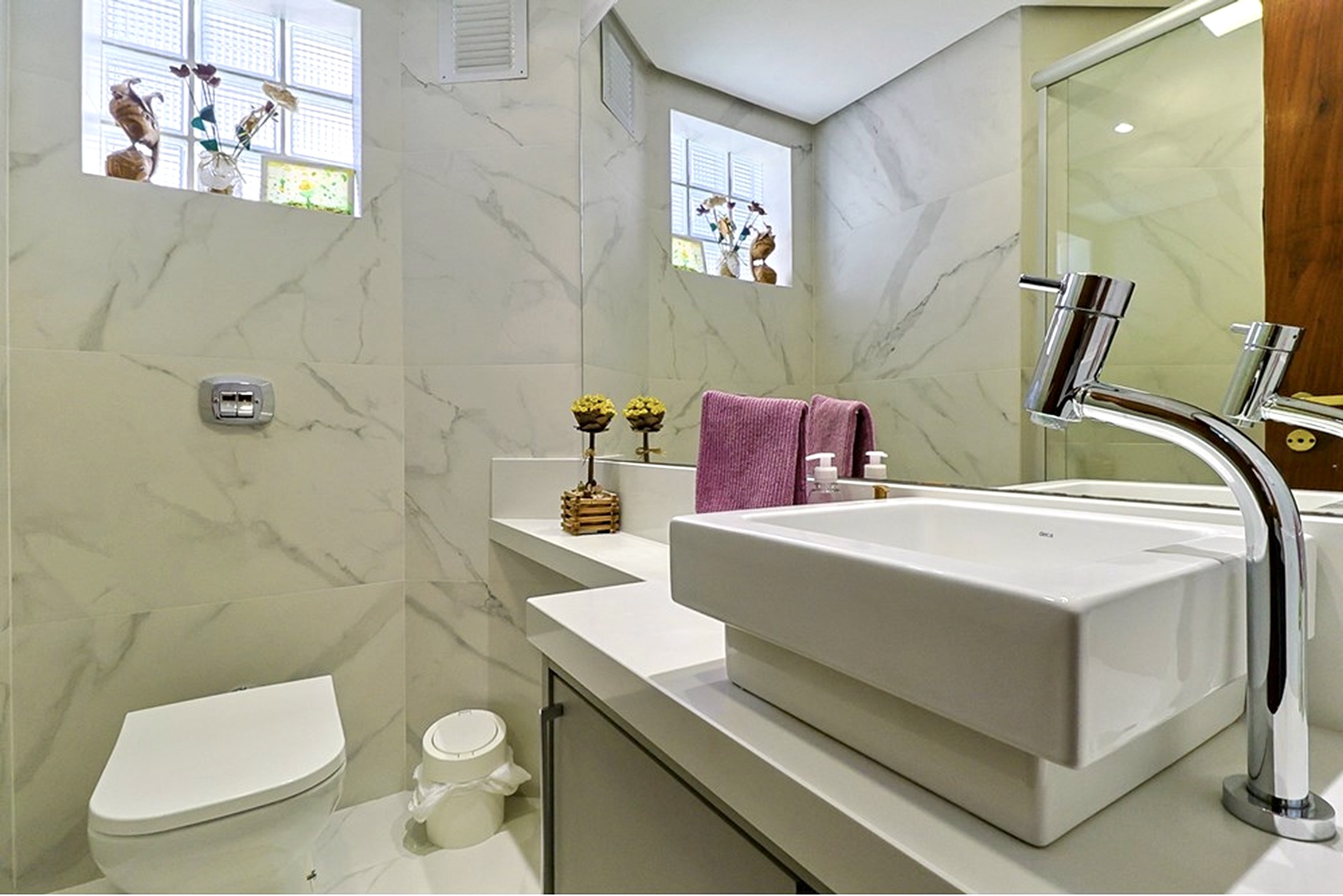 R$ 1.145.000 - COBERTURA DUPLEX - 150M2 - 3 DORM - 2 SU&Iacute;TES - VISTA - 2 VAGAS Rua Perpétua Teles Porto Alegre - 