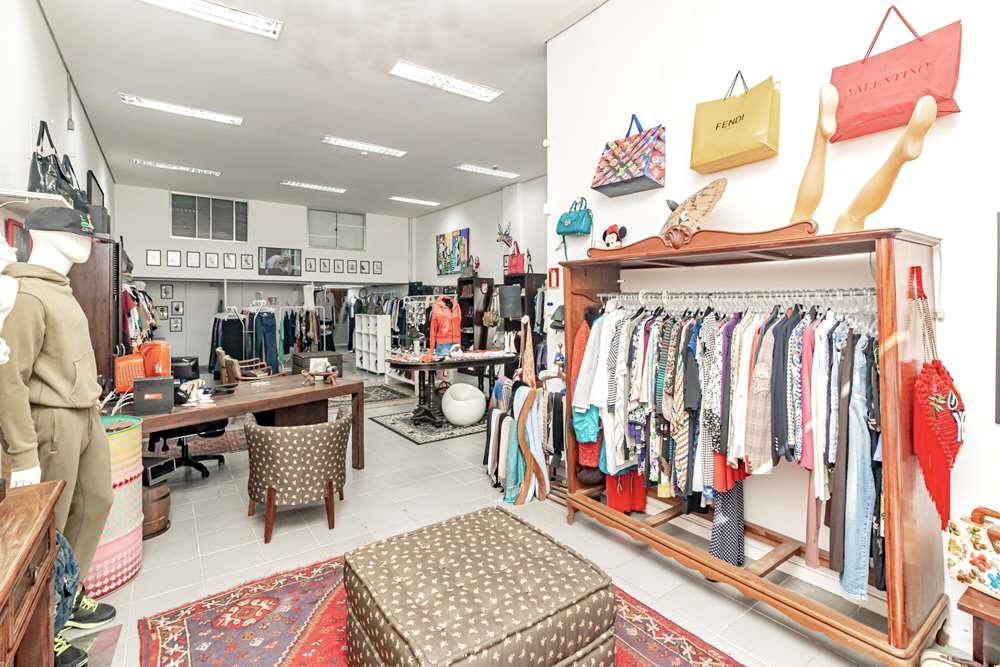 R$ 580.000 - IM&Oacute;VEL COMERCIAL - LOJA - 201M2 - 2 VAGAS - LOCALIZA&Ccedil;&Atilde;O PRIVILEGIADA Rua Félix da Cunha Porto Alegre - 