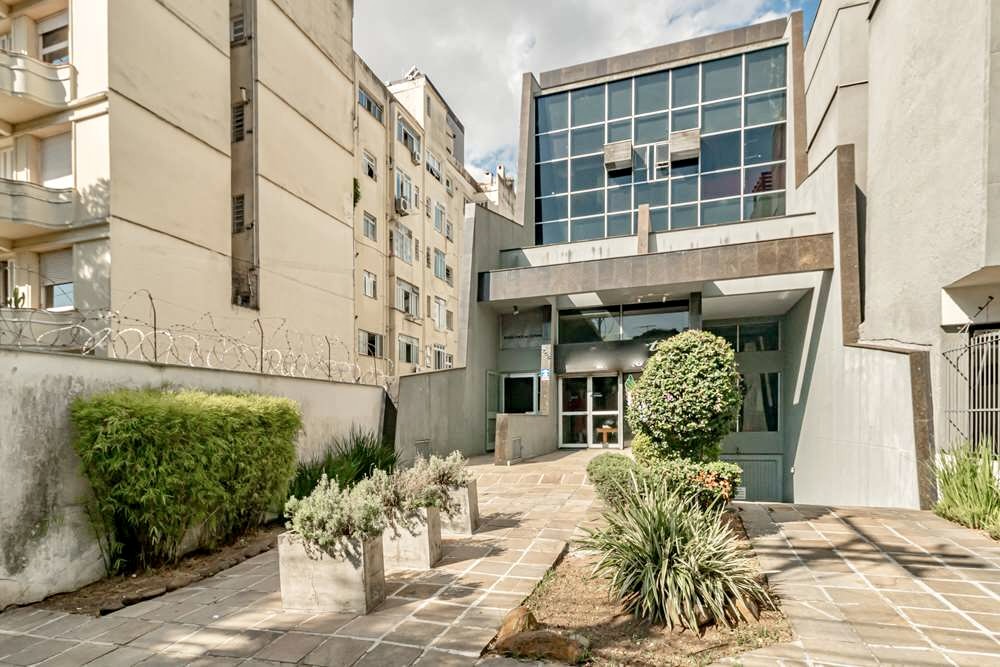 R$ 580.000 - IM&Oacute;VEL COMERCIAL - LOJA - 201M2 - 2 VAGAS - LOCALIZA&Ccedil;&Atilde;O PRIVILEGIADA Rua Félix da Cunha Porto Alegre - 