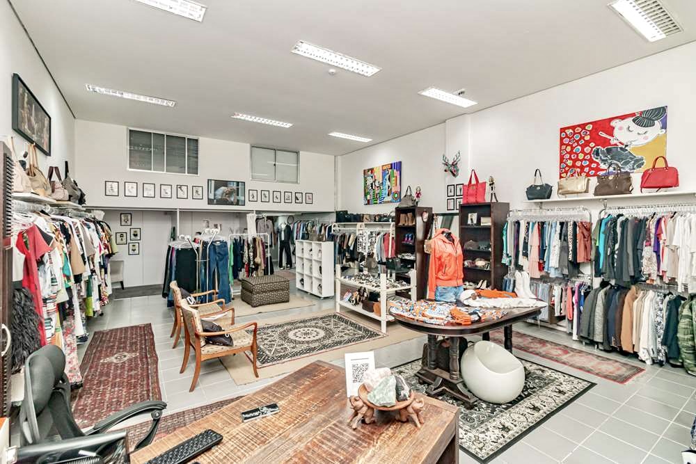 R$ 580.000 - IM&Oacute;VEL COMERCIAL - LOJA - 201M2 - 2 VAGAS - LOCALIZA&Ccedil;&Atilde;O PRIVILEGIADA Rua Félix da Cunha Porto Alegre - 