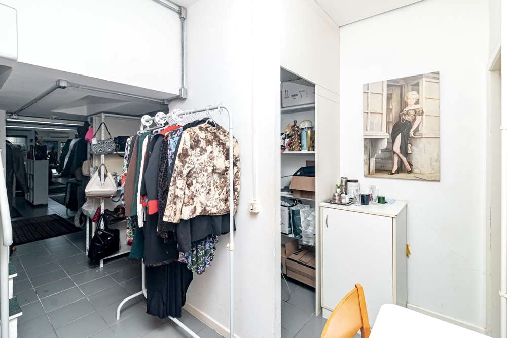 R$ 580.000 - IM&Oacute;VEL COMERCIAL - LOJA - 201M2 - 2 VAGAS - LOCALIZA&Ccedil;&Atilde;O PRIVILEGIADA Rua Félix da Cunha Porto Alegre - 