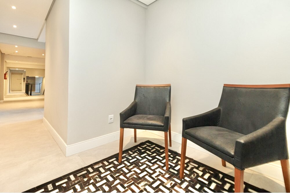 R$ 730.000 - LINDO APARTAMENTO - MOBILIADO - 58M2 - 2 DORM - SU&Iacute;TE - 2 VAGAS Rua Honório Silveira Dias Porto Alegre - 