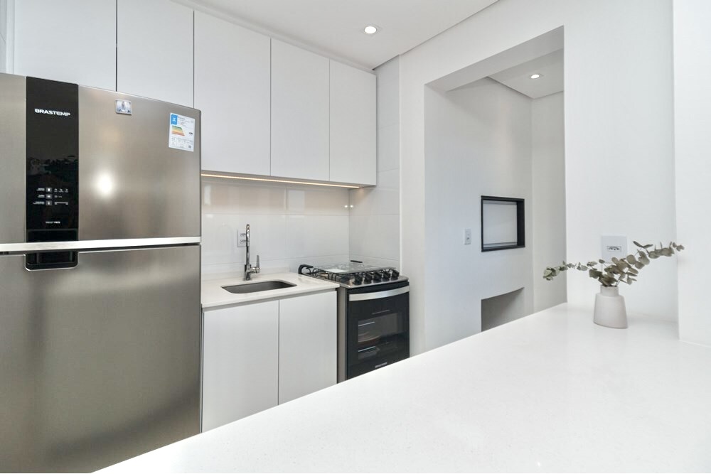 R$ 730.000 - LINDO APARTAMENTO - MOBILIADO - 58M2 - 2 DORM - SU&Iacute;TE - 2 VAGAS Rua Honório Silveira Dias Porto Alegre - 