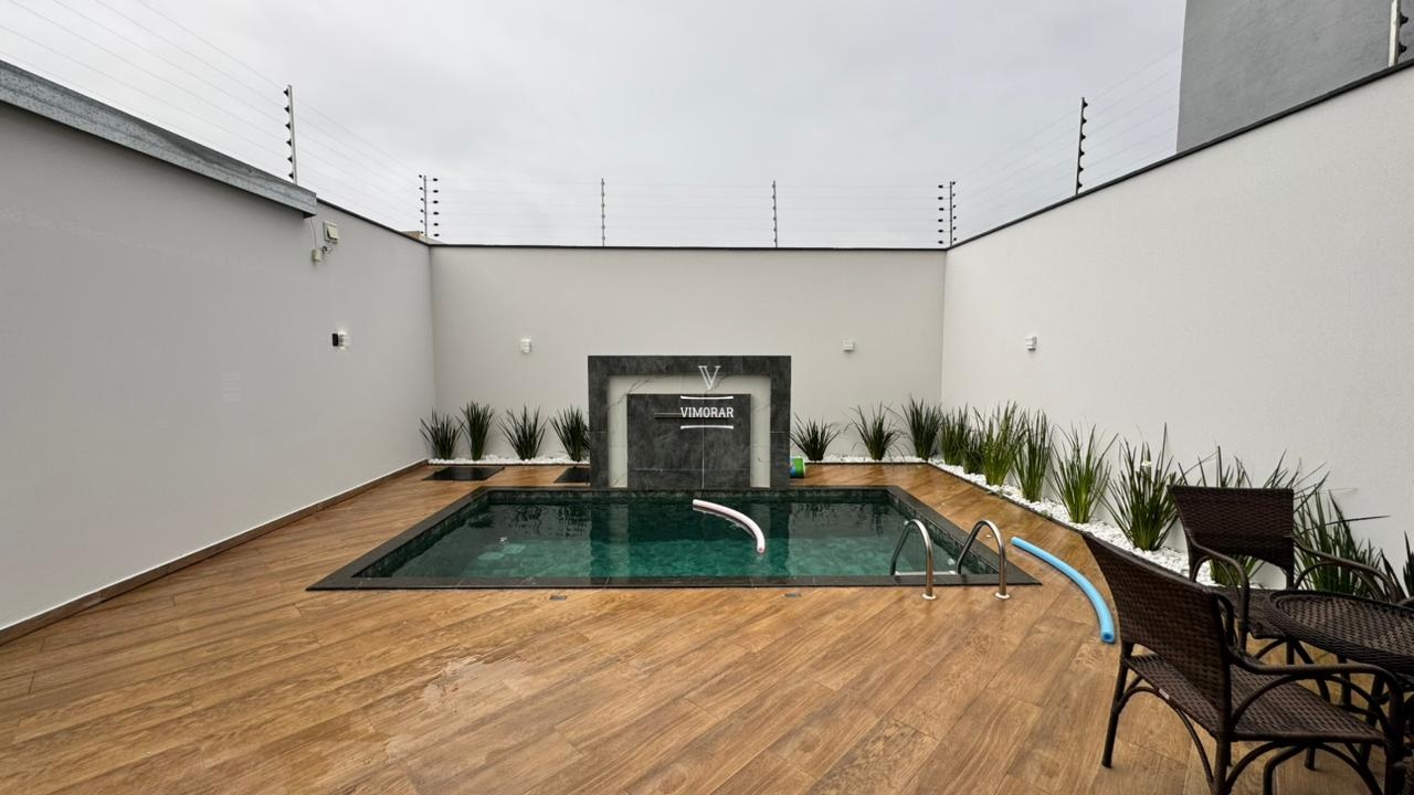 Sobrado 3 dormit&oacute;rios sendo 1 su&iacute;te + &aacute;rea gourmet com piscina  Guarulhos - 