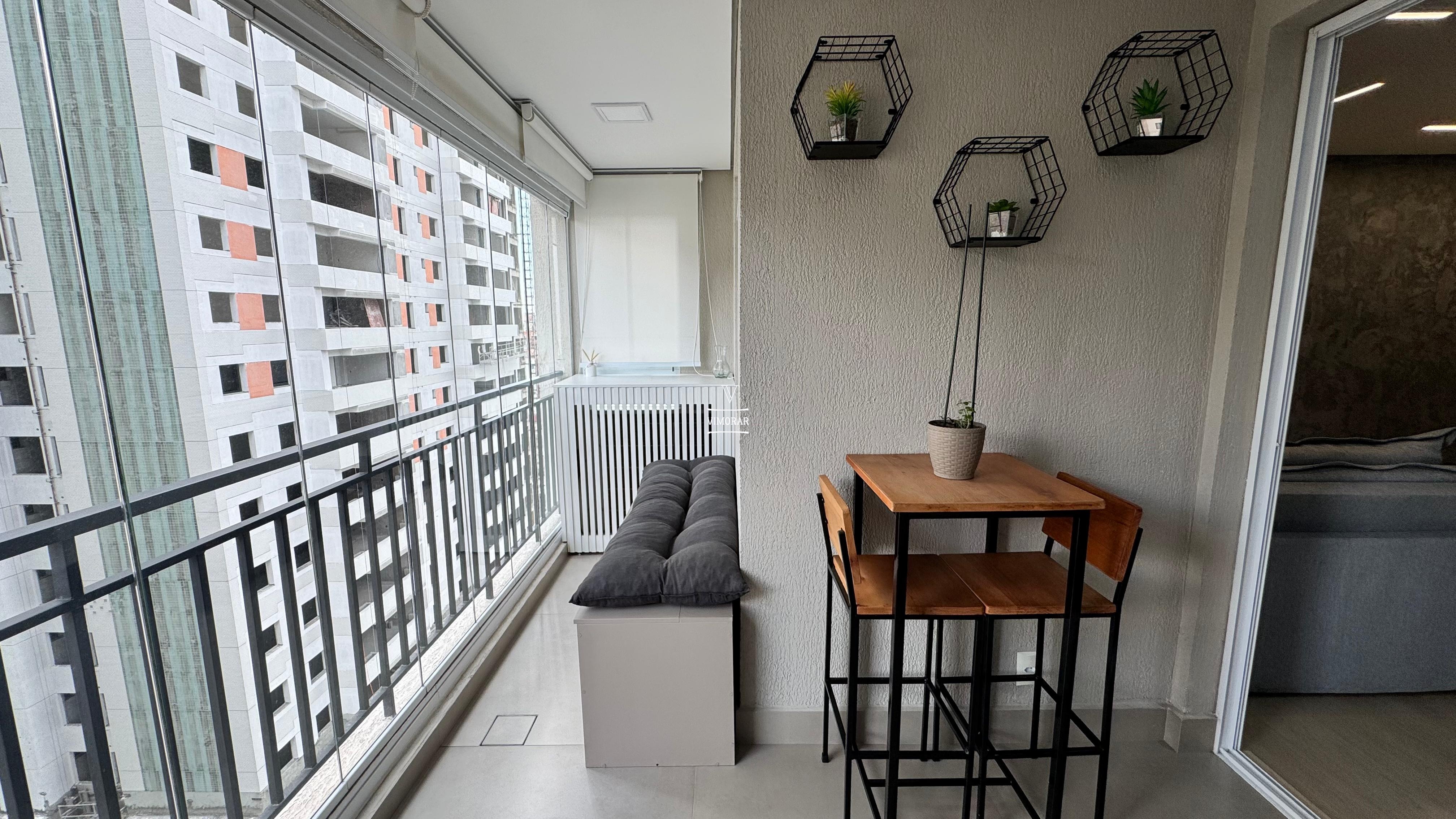 Apartamento 2 dormit&oacute;rios sendo 1 su&iacute;te + 1 vaga de garagem  Guarulhos - 