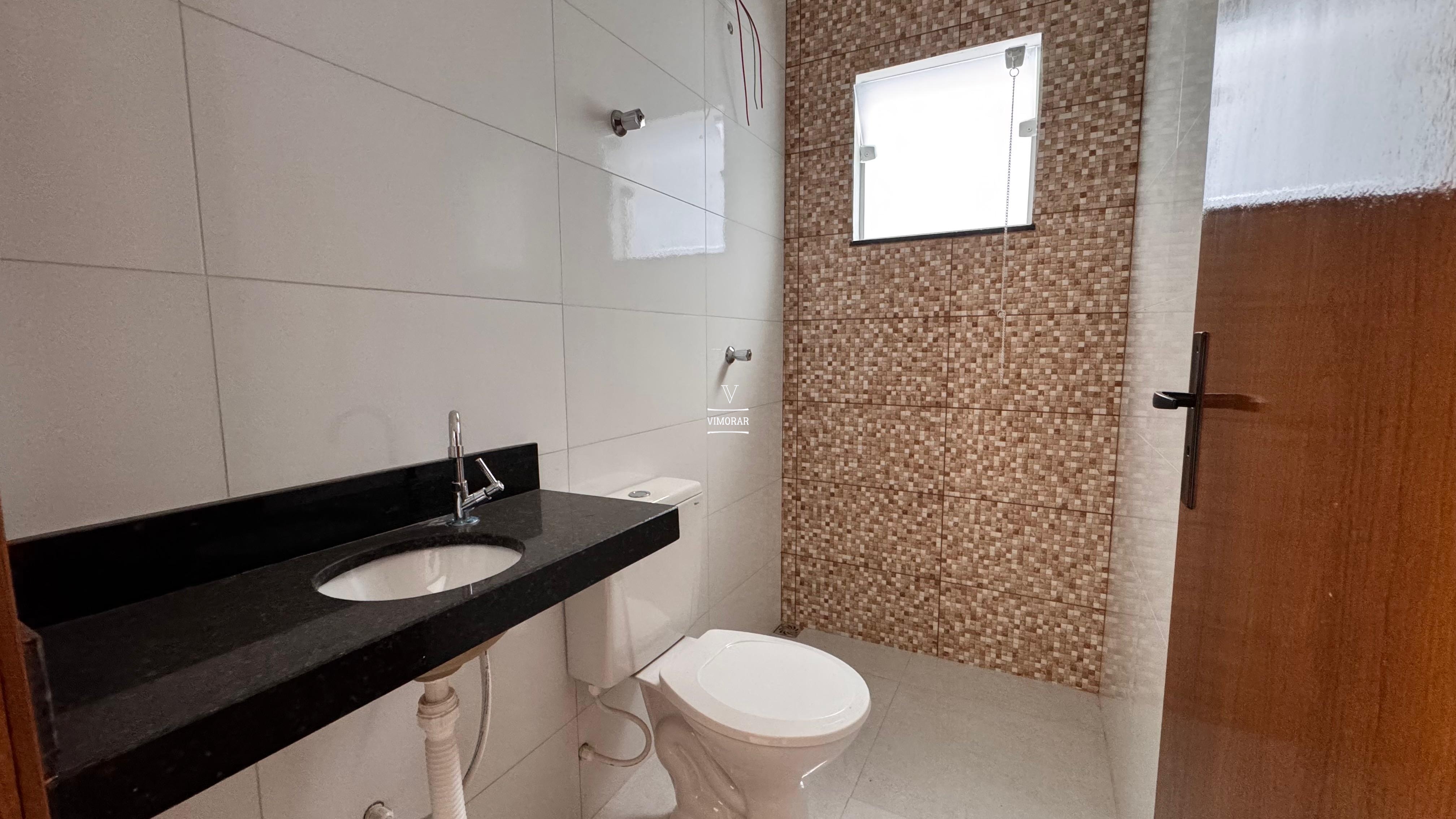 Casa 3 dormit&oacute;rios sendo 1 su&iacute;te + 2 vagas de garagem  Itaquaquecetuba - 