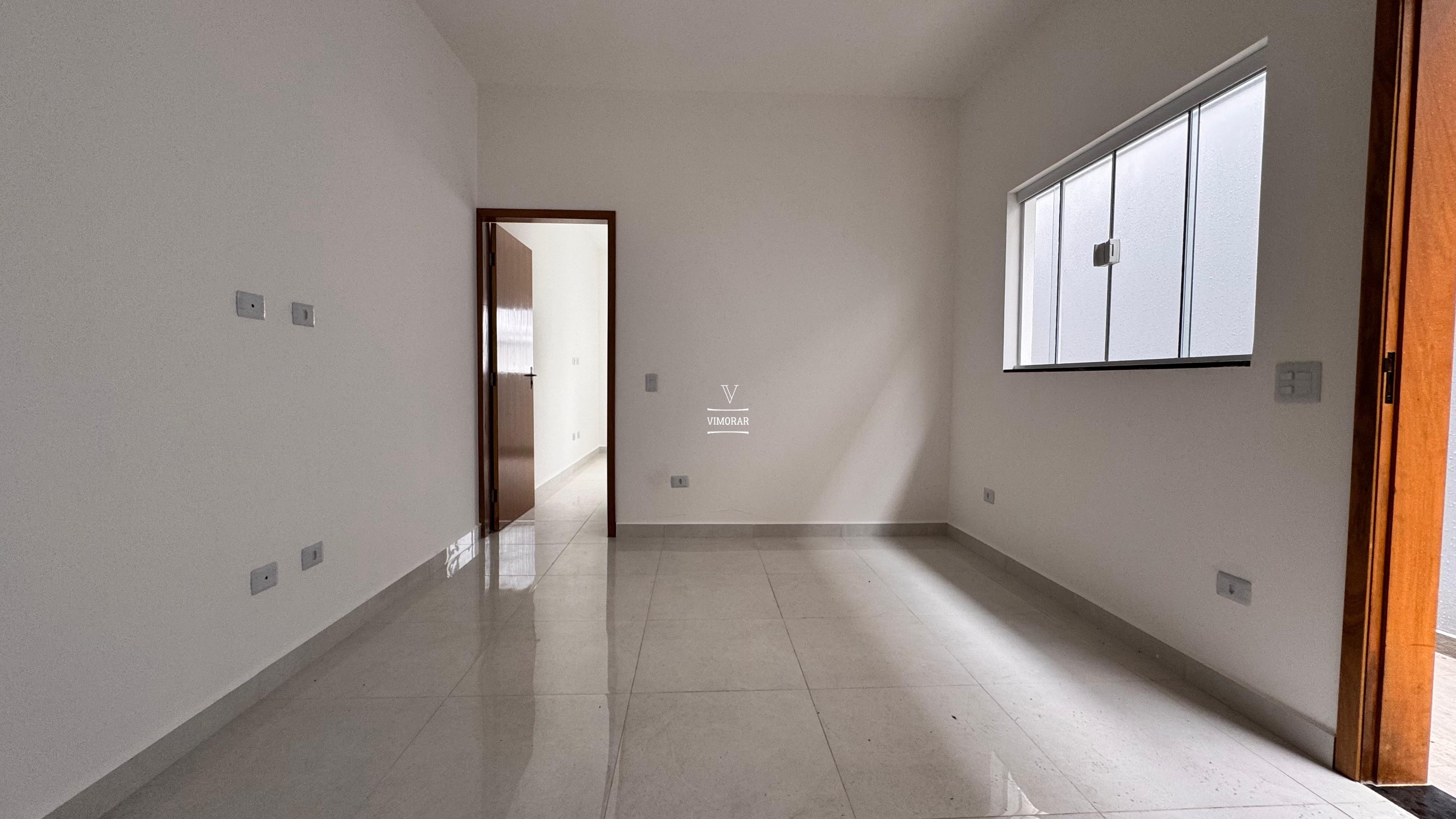 Casa 3 dormit&oacute;rios sendo 1 su&iacute;te + 2 vagas de garagem  Itaquaquecetuba - 