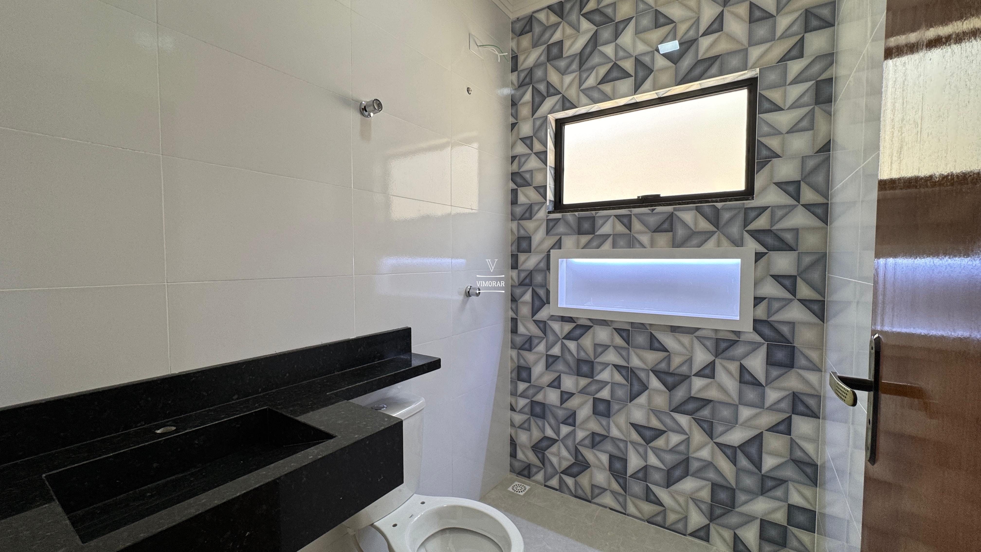 Casa 2 dormit&oacute;rios sendo 1 su&iacute;te + 2 vagas de garagem  Guarulhos - 