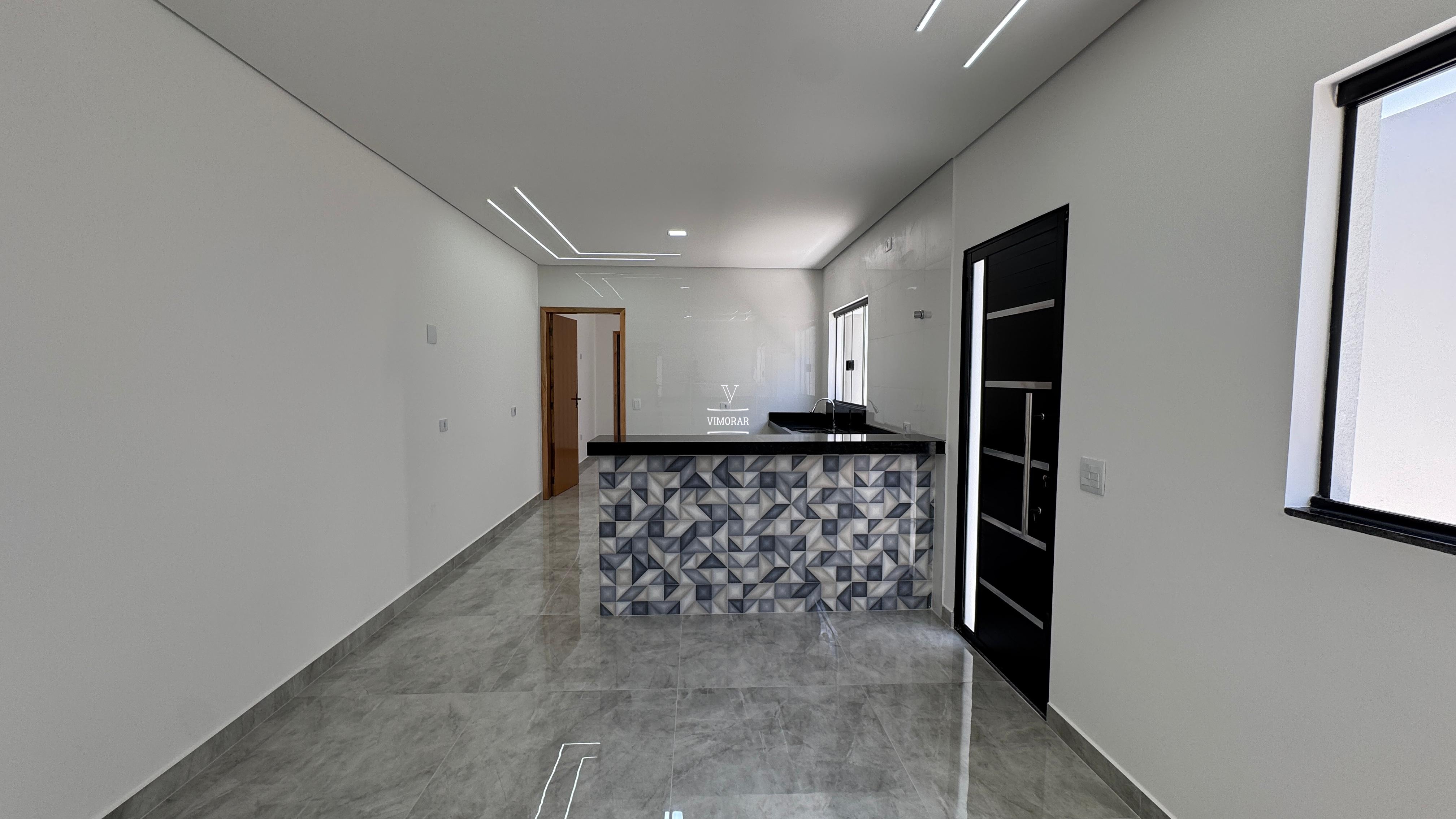 Casa 2 dormit&oacute;rios sendo 1 su&iacute;te + 2 vagas de garagem  Guarulhos - 