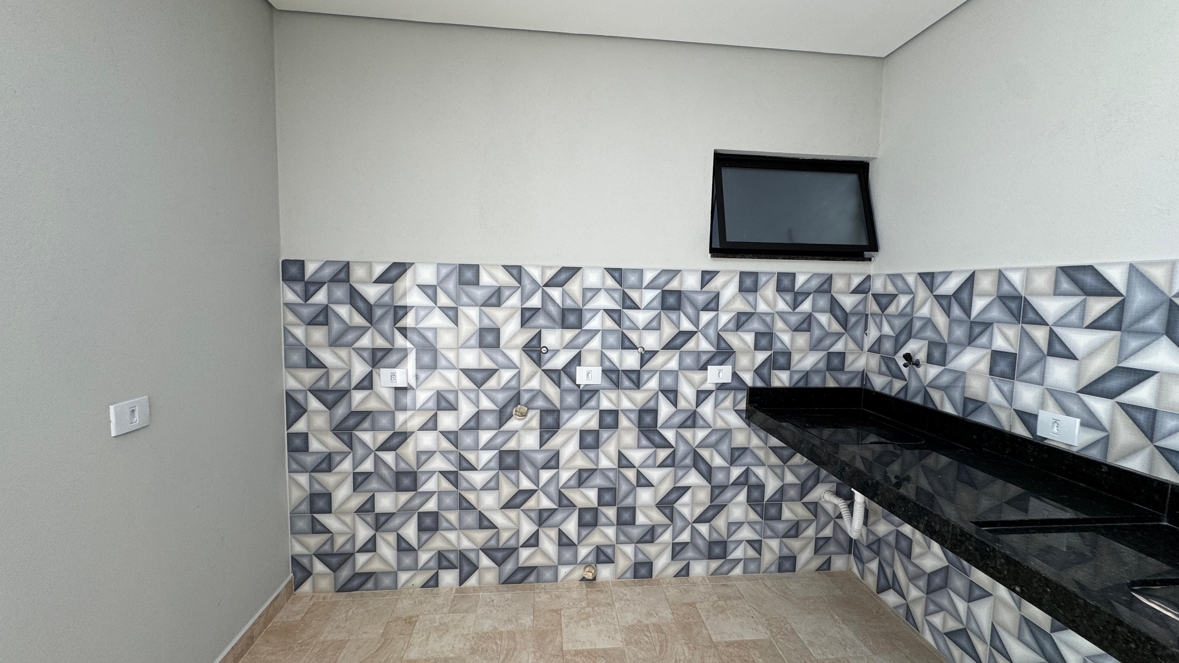 Casa 2 dormit&oacute;rios sendo 1 su&iacute;te + 2 vagas de garagem  Guarulhos - 