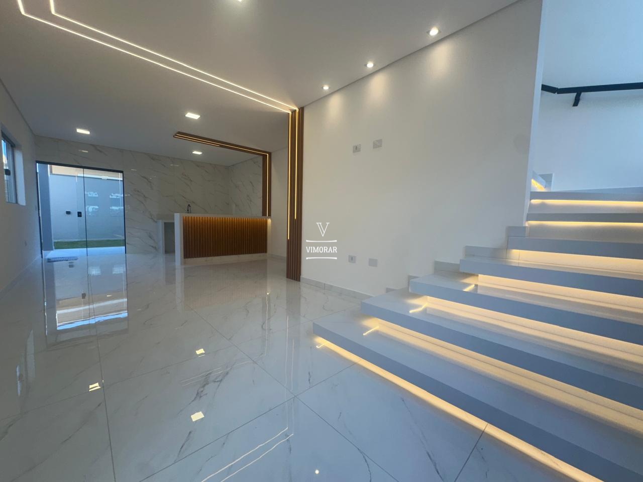 Sobrado 3 dormit&oacute;rios sendo 1 su&iacute;te + 2 vagas de garagem  Itaquaquecetuba - 