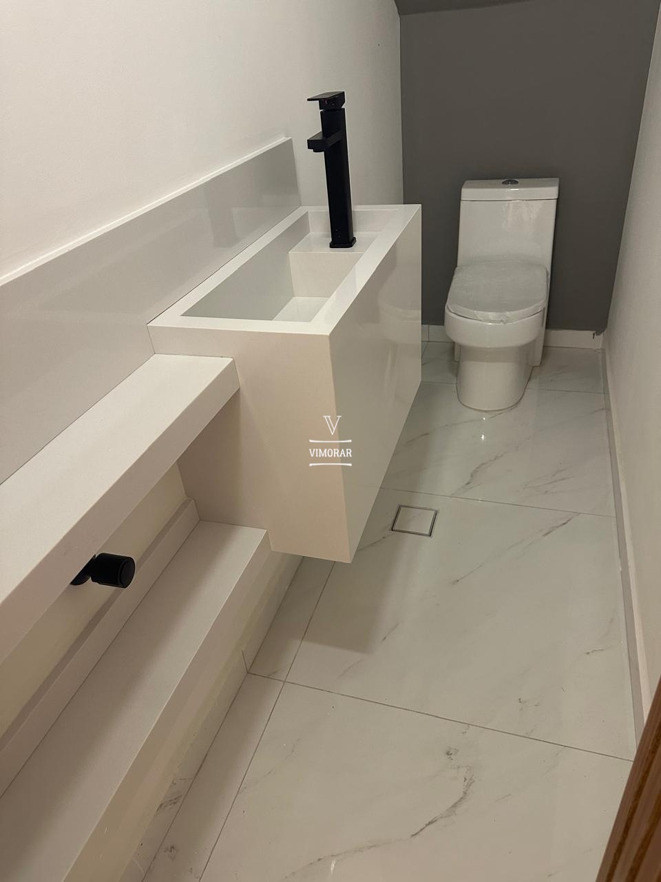 Sobrado 3 dormit&oacute;rios sendo 1 su&iacute;te + 2 vagas de garagem  Itaquaquecetuba - 