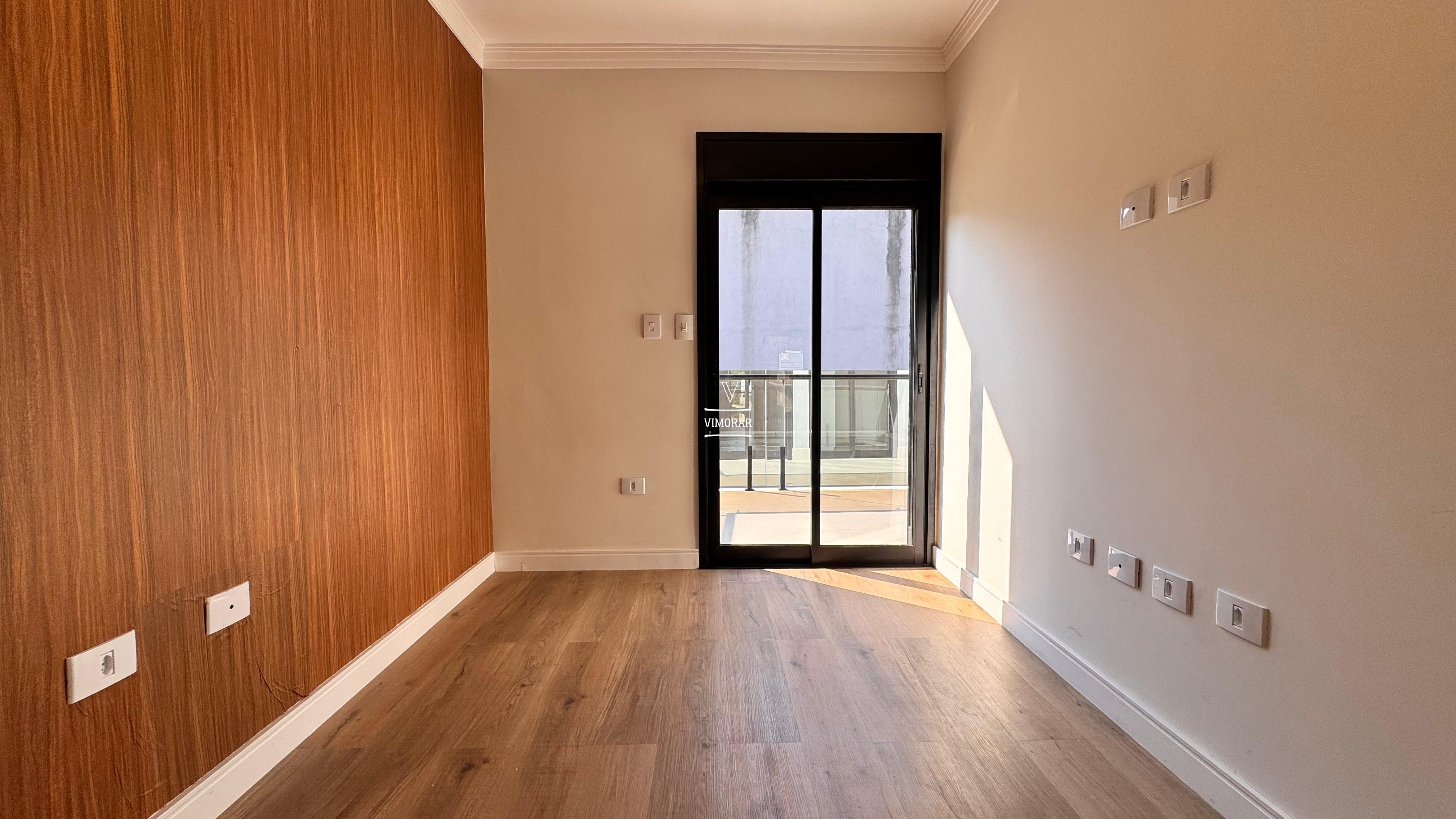 Sobrado 3 dormit&oacute;rios sendo 1 su&iacute;te + 3 vagas de garagem  Guarulhos - 